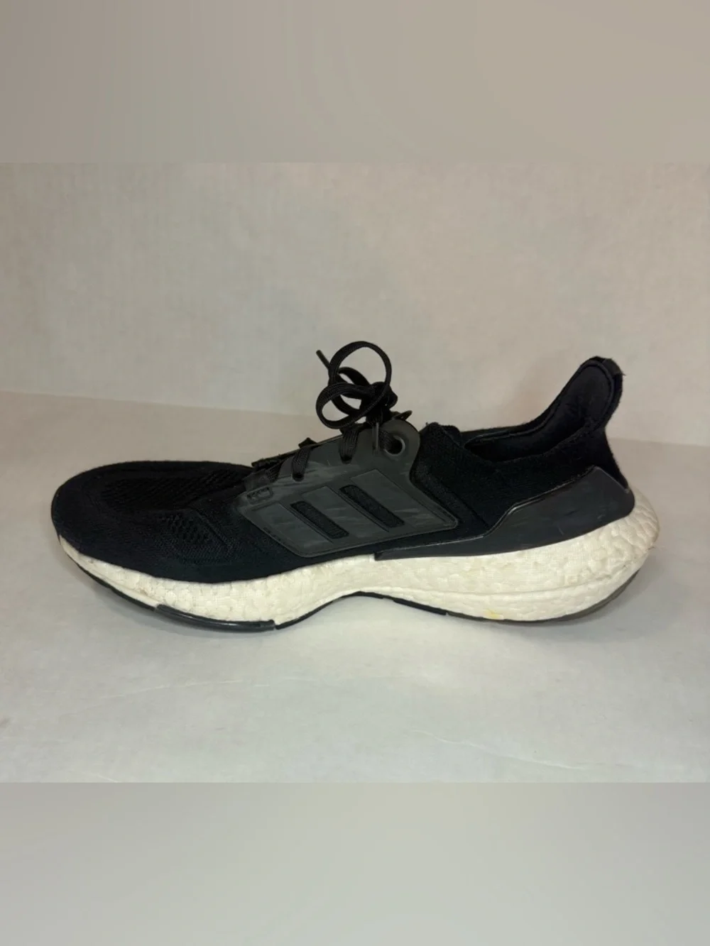 Adidas Women's Ultraboost 22 Running Shoes Black/Black/White Size 9.5